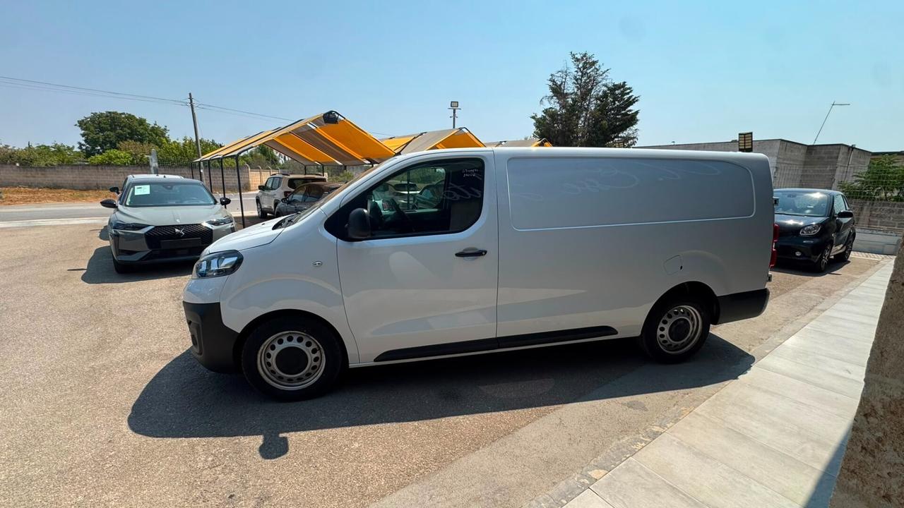 Fiat Scudo 2.0BlHDi 145CV Furgon Lounge navi retro