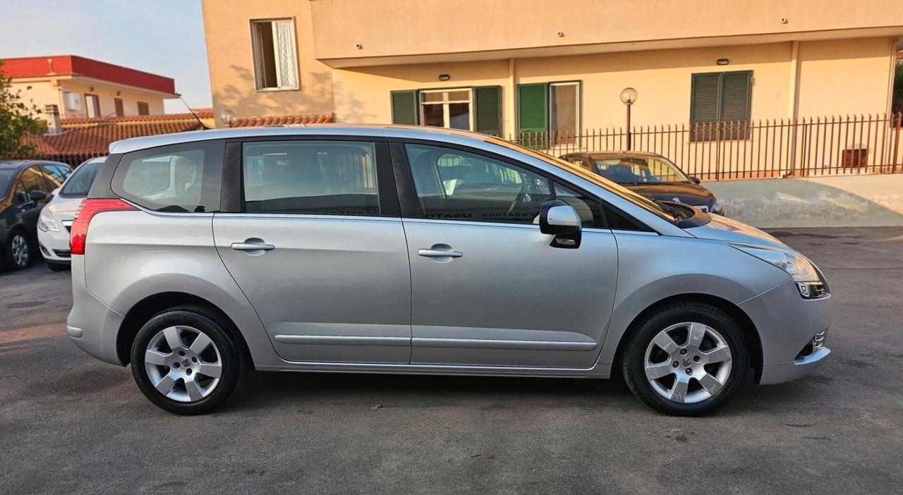 Peugeot 5008 1.6 HDi 112CV Tecno 7 posti