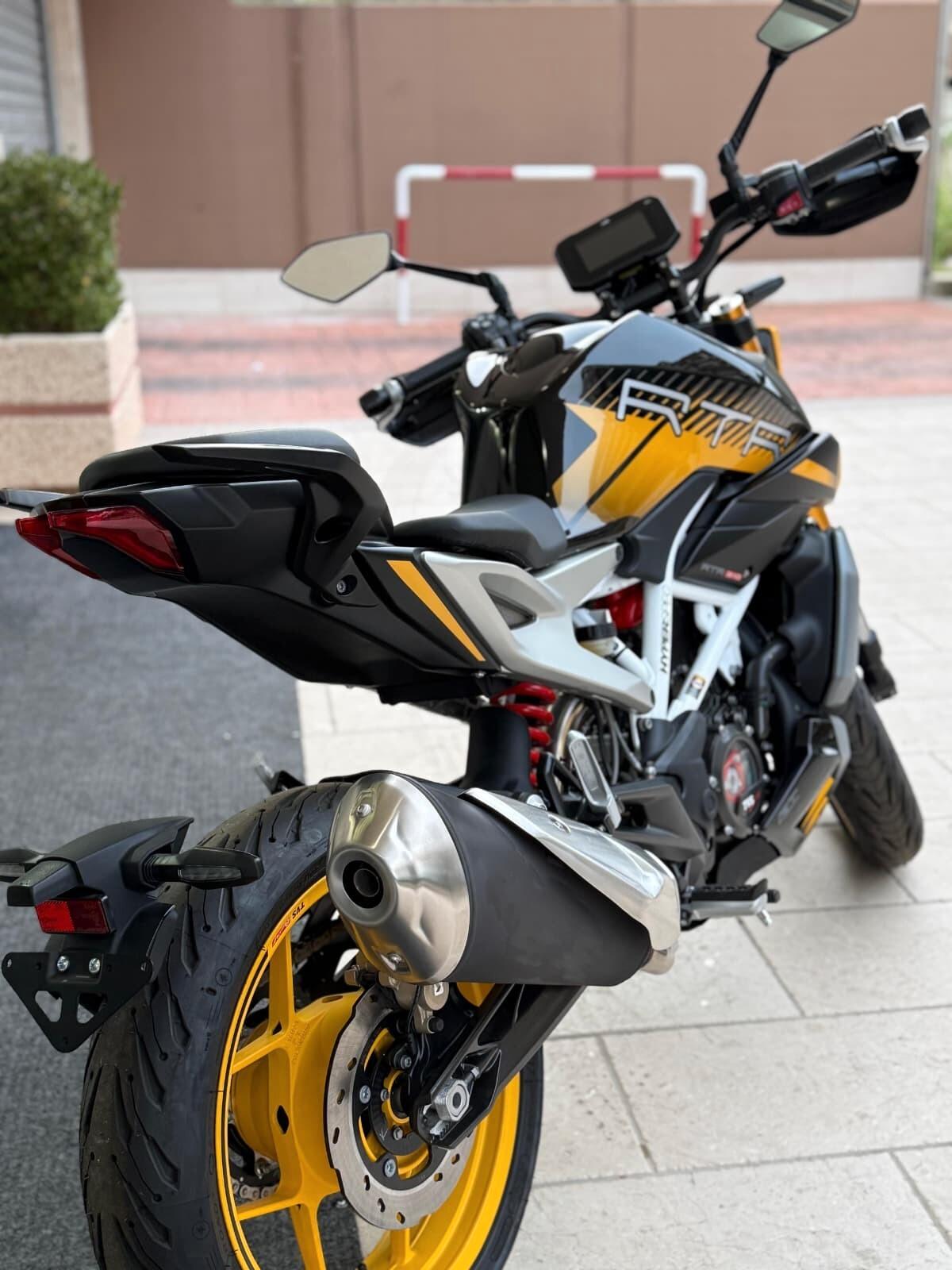 Tvs RTR 310 Apache