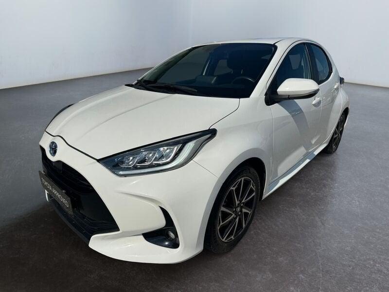 Toyota Yaris Hybrid Trend MY22