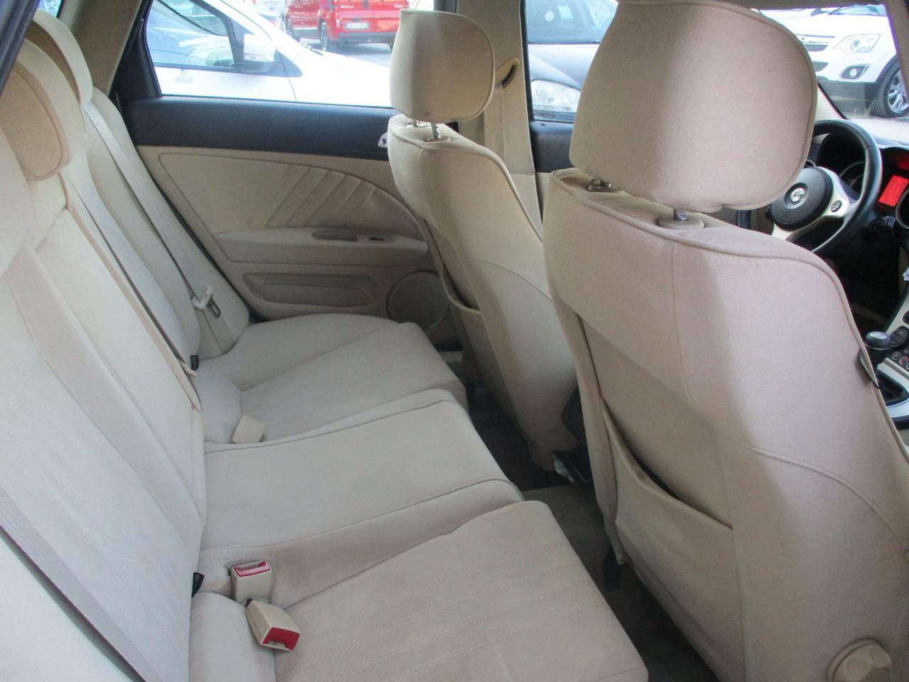 ALFA ROMEO 159 1.9 JTDm 16v 150cv Distinctive SW