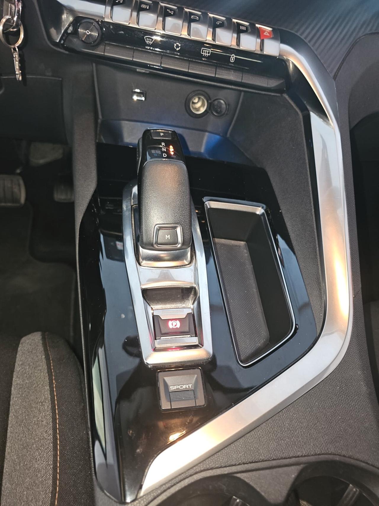 Peugeot 3008 BlueHDi 130 S&S Allure