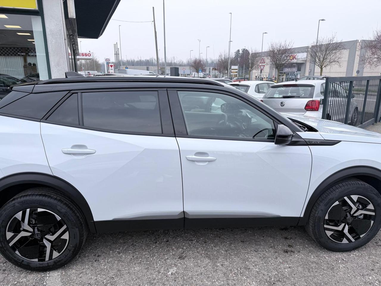 Peugeot 2008 2008 1.2 hybrid GT 145cv e-dcs6