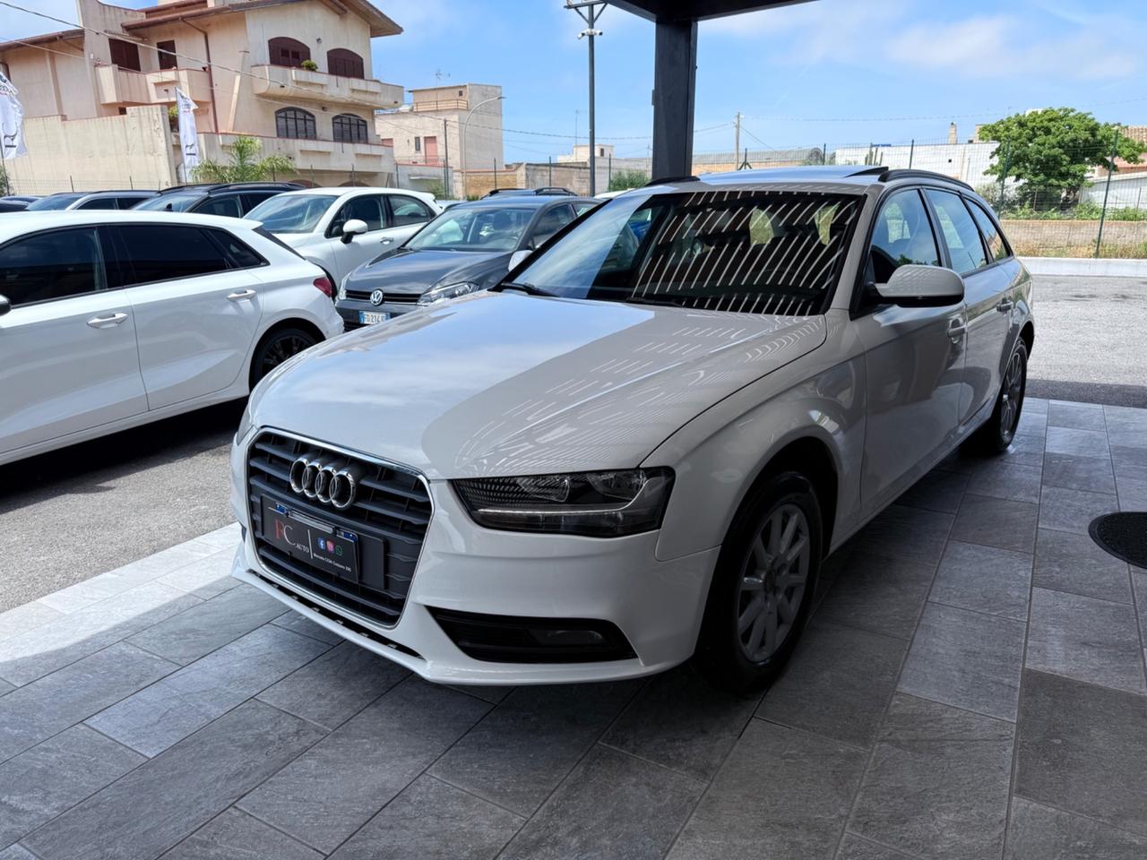 Audi A4 Avant 2.0 TDI 143CV F.AP. Tetto Apribile