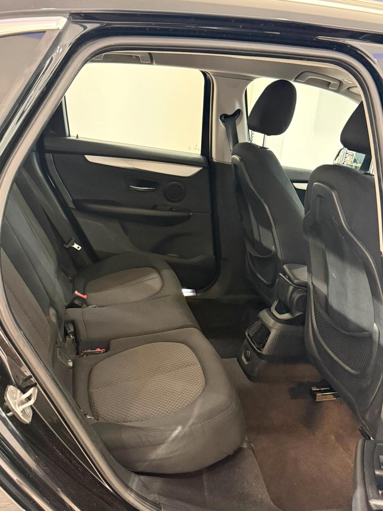 Bmw Serie 2 Sport Tourer 216d Luxury