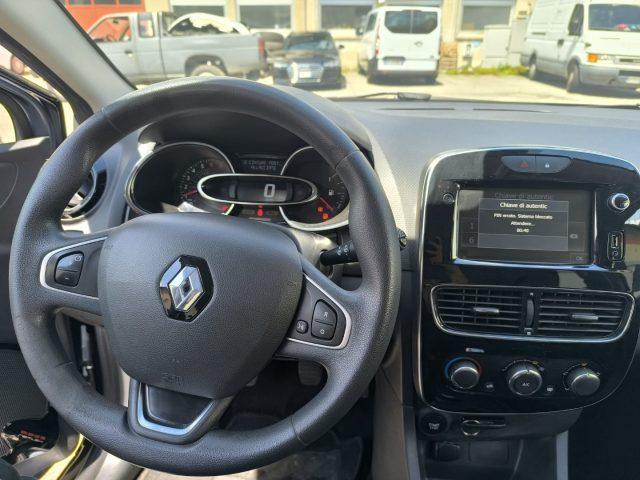 RENAULT Clio TCe 12V 75 CV 5 porte Business NEO PATENTATO