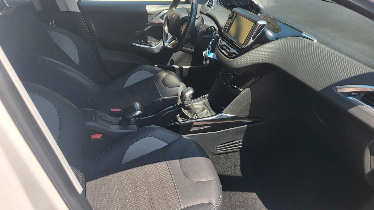 Peugeot 2008 PureTech 82 Allure
