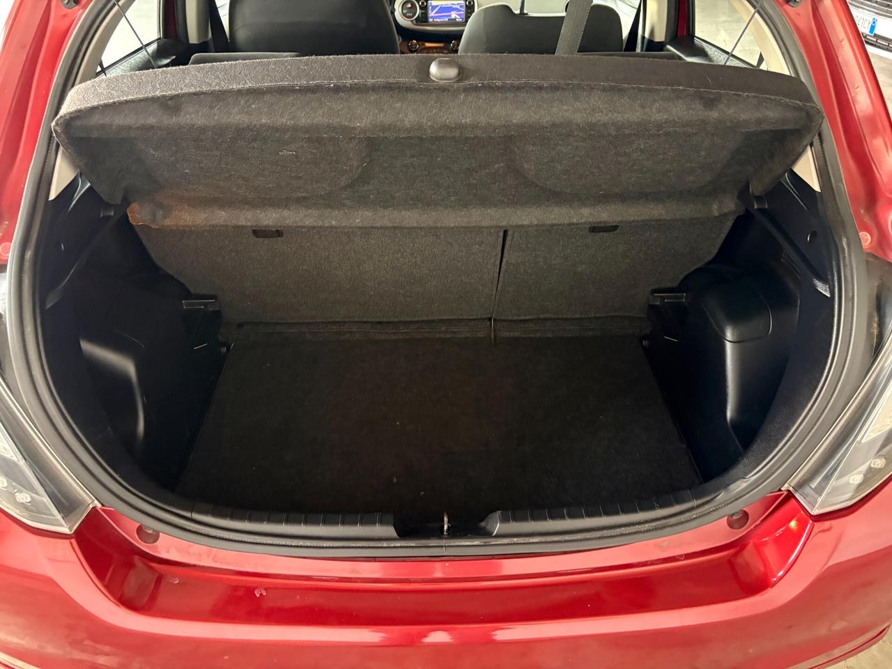 Toyota Yaris III 5 Porte 1.5h Hybrid Telecamera Clima Automatico