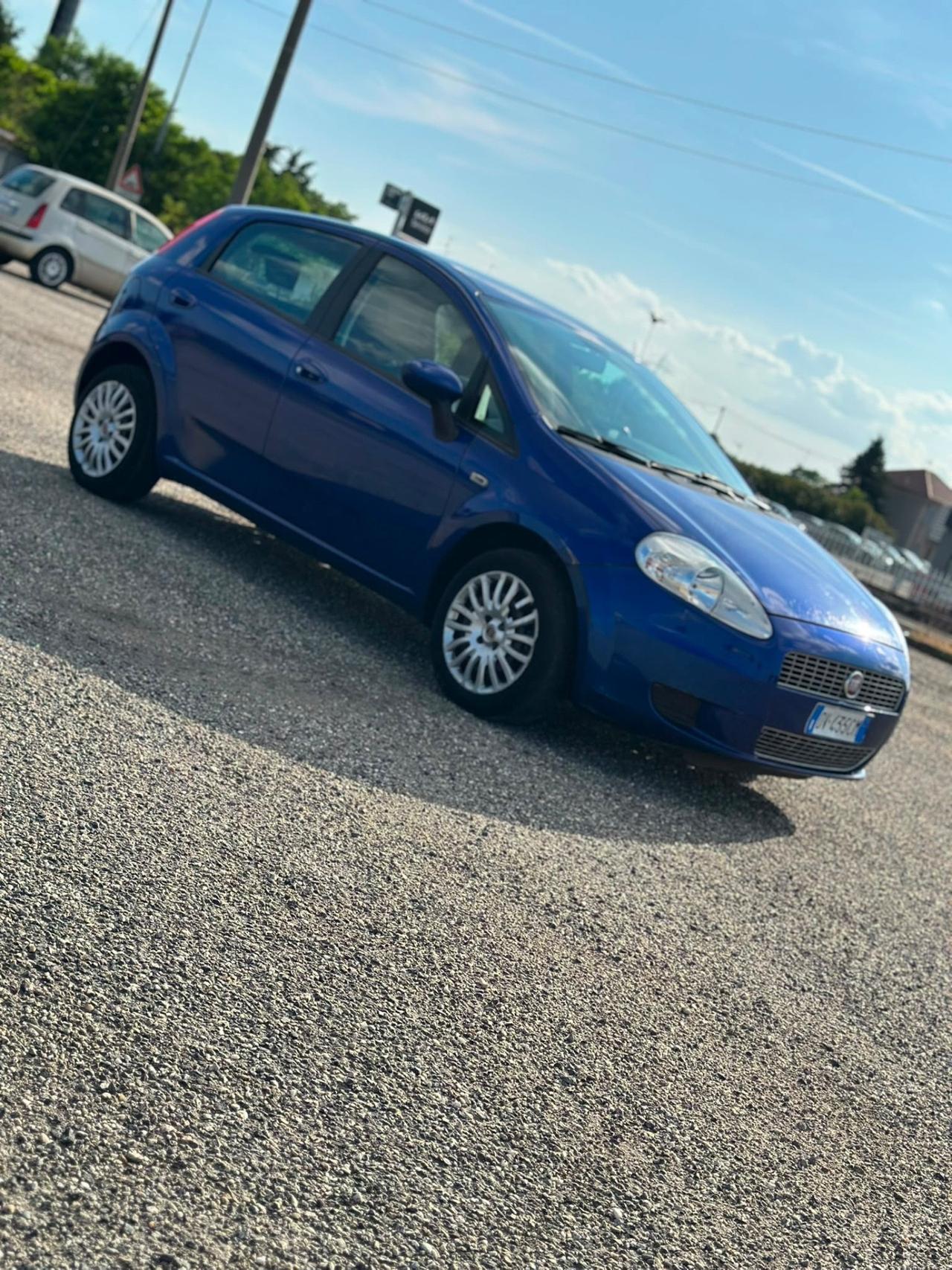 Fiat Grande Punto 1.4 5 porte Active Natural Power
