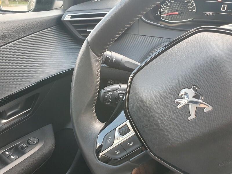 PEUGEOT 208 1.2 PureTech 75 S&S LED TOUCH 7 PARK