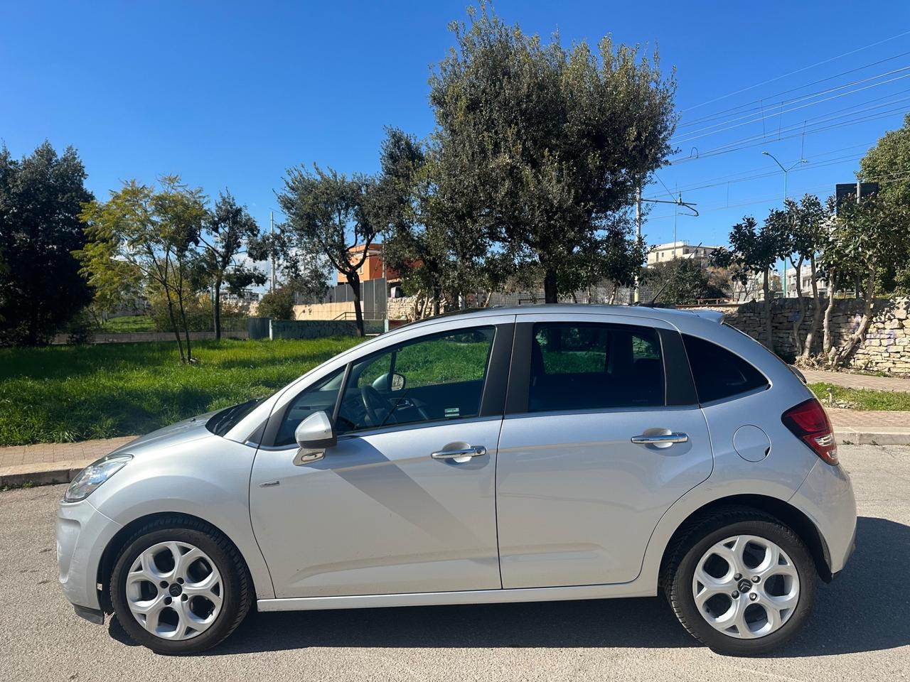 Citroen C3 1.4 HDi 70 Exclusive 2011 - TETTO