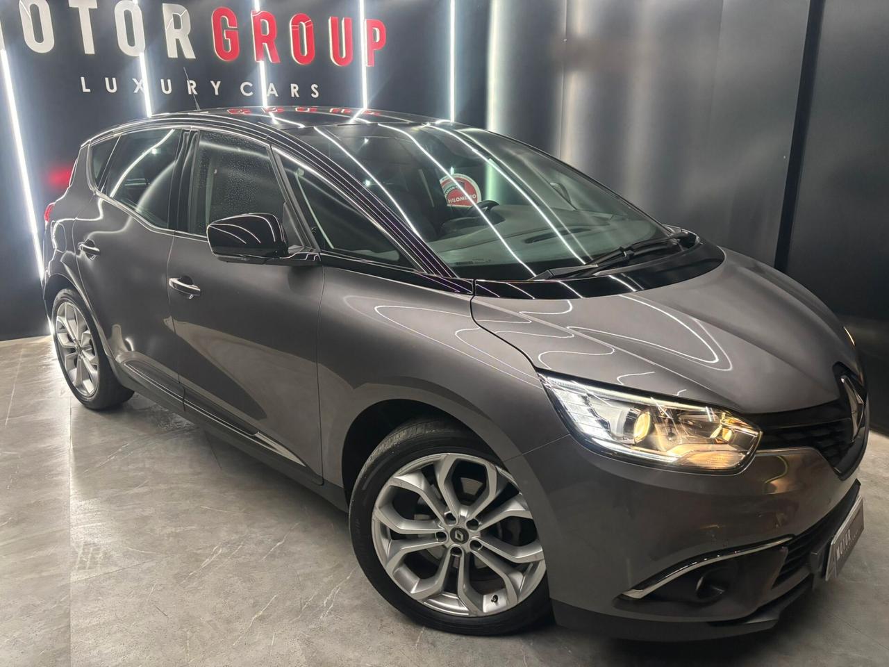 Renault Scénic Blue 1.7 dCi 120 CV EDC Sport Edition2