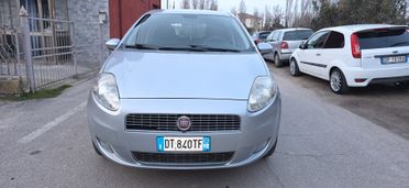 Fiat Grande Punto 1.4 5 porte Dynamic metano valido