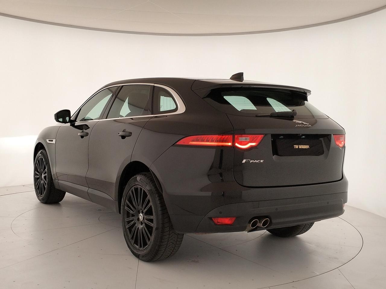 Jaguar F-Pace 2.0 D 180 CV AWD aut. Prestige