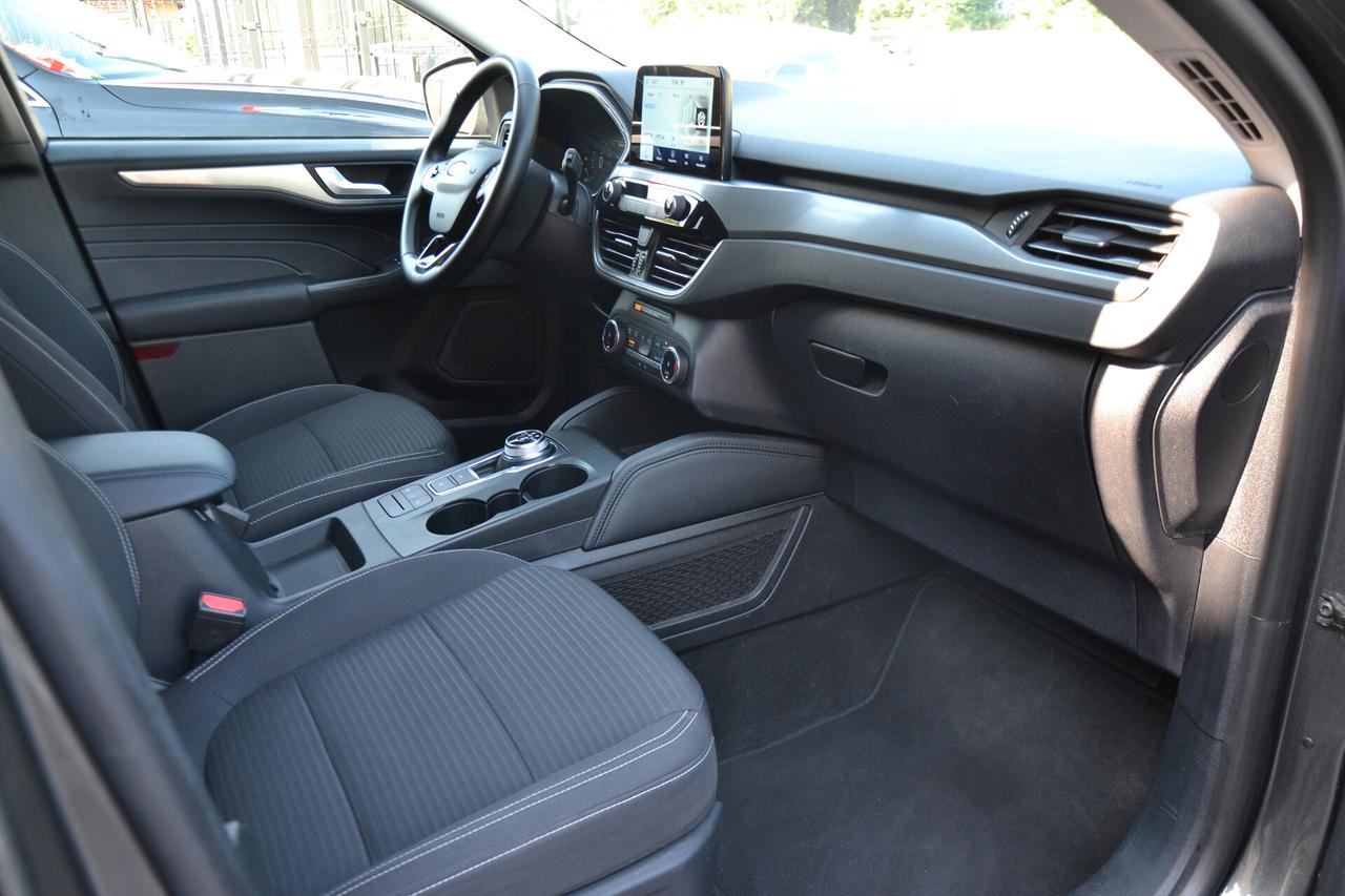 Ford Kuga 2.0 TDCI 120CV AUTOM. TITANIUMPREZZO SENZA VINCOLIUNIPRO'FATTURABILEITALIANA️GARANZIA 12M