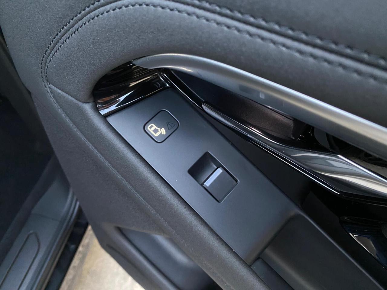 RANGE ROVER EVOQUE 2.0D AWD MHEV SE 163CV ANNO 2021