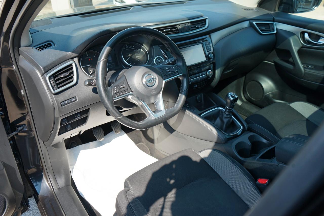 Nissan Qashqai 1.5 dCi N-Connecta