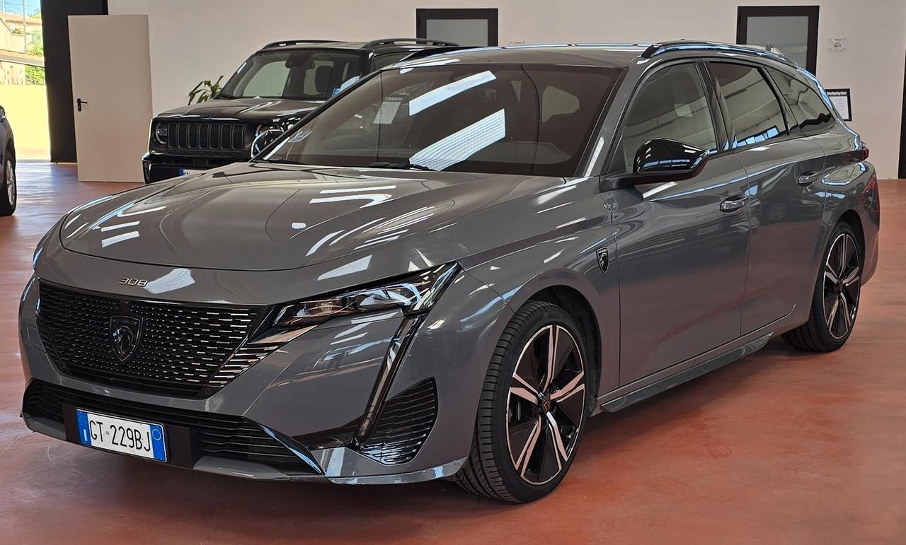 Peugeot SW 1.2 PureTech 130 CV S&S EAT8 GT – Eleganza, Spazio e Tecnologia Premium