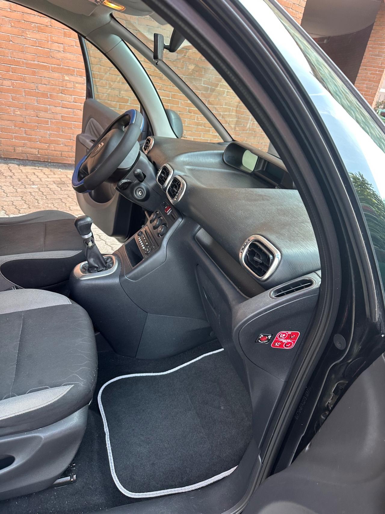 Citroen C3 Picasso 1.4 VTi 95 GPL airdream Seduction