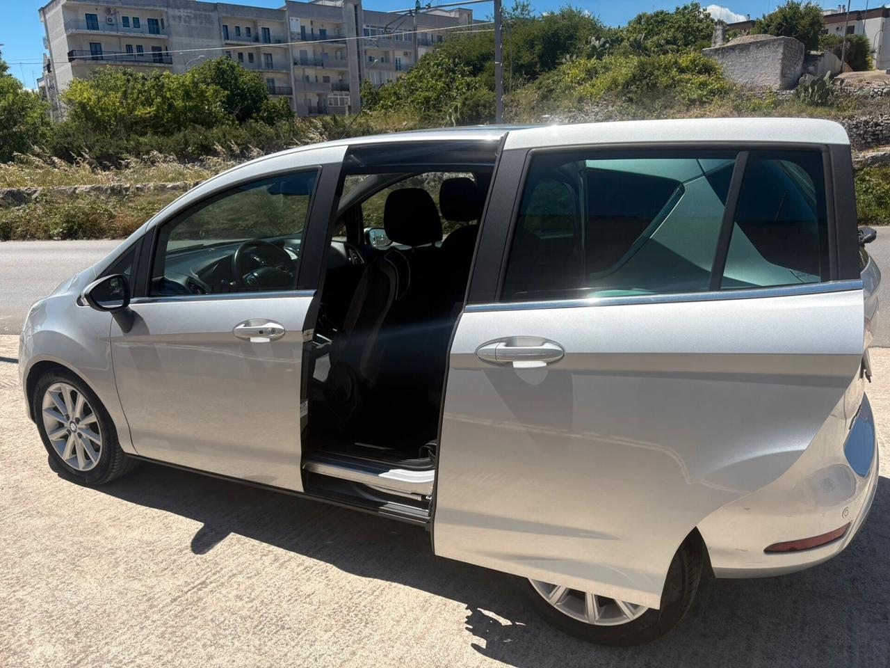 Ford B-Max 1.5 TDCi 75 CV Titanium