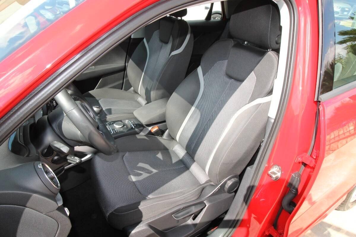 Audi Q2 30 TDI Admired 116cv | 2019