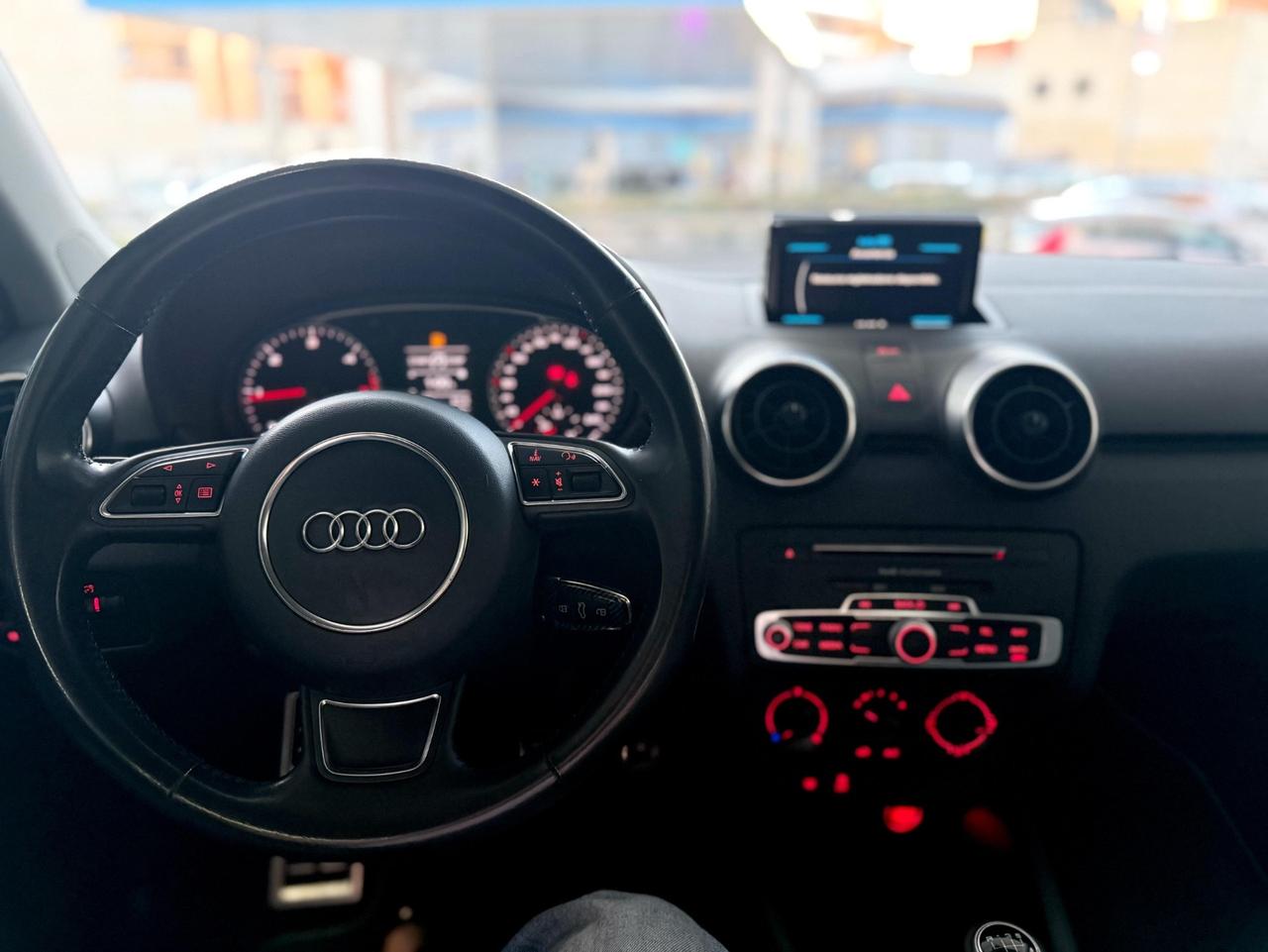 Audi A1 SPB 1.6 TDI 116 CV Metal plus