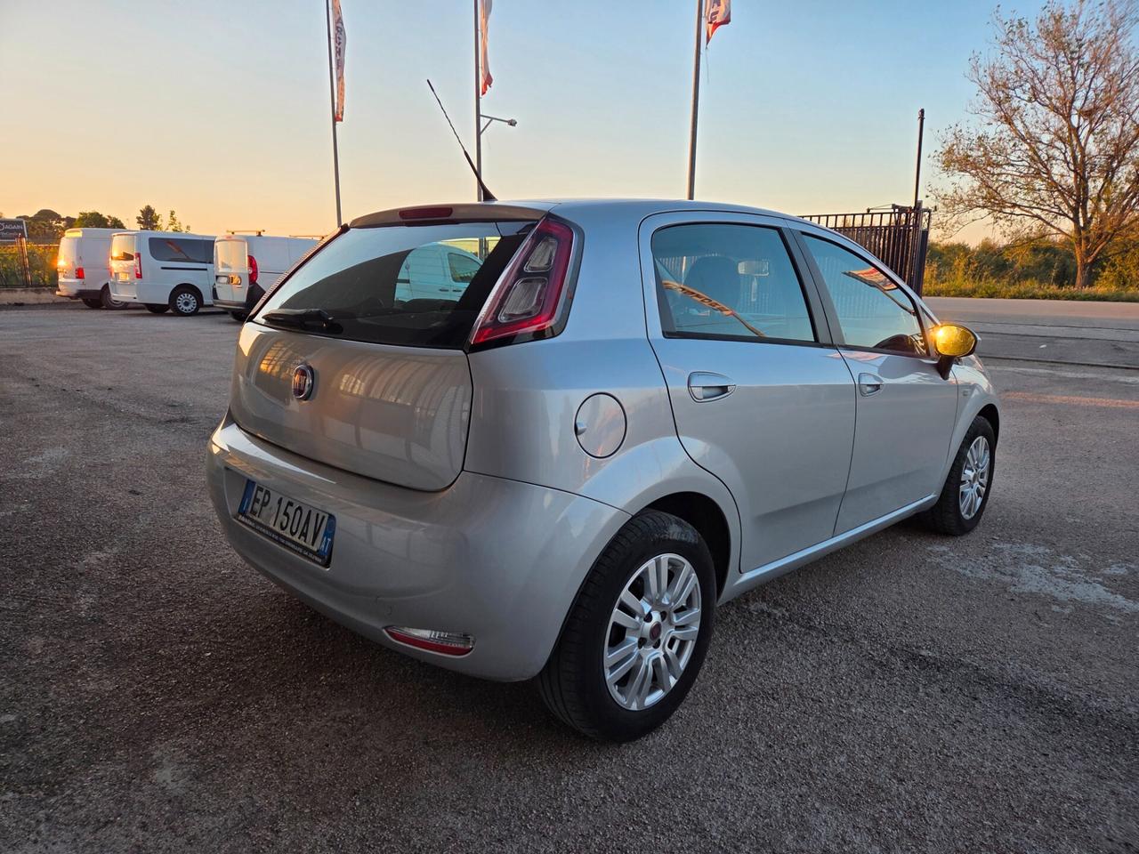 Fiat Punto 1.3 MJT II S&S 85 CV 5 porte ECO Lounge