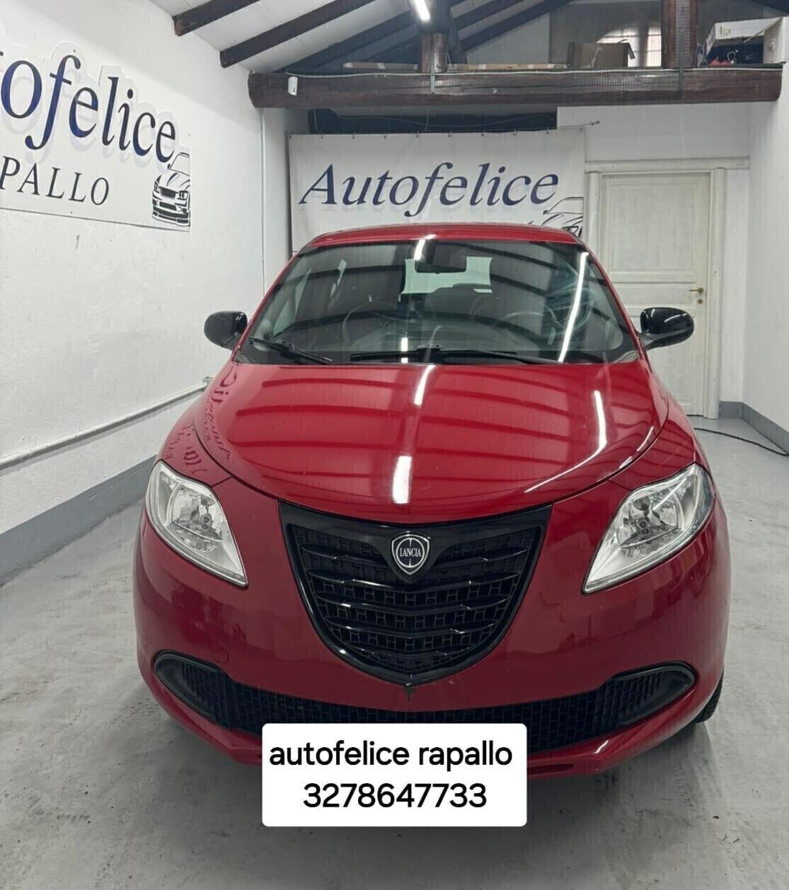 Lancia Ypsilon 0.9 TwinAir 85 CV 5 porte Metano Ecochic Elle