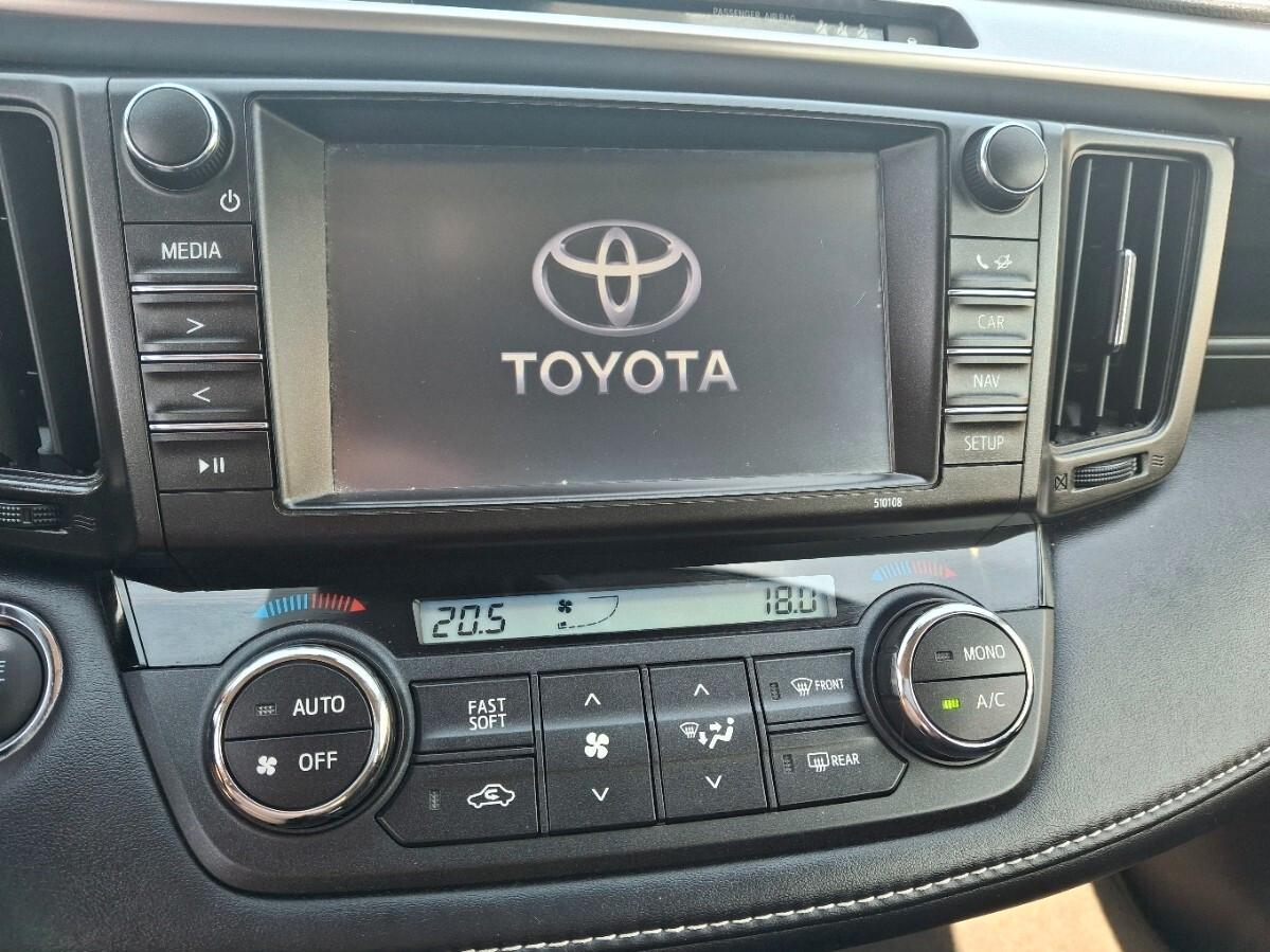 Toyota RAV 4 RAV4 2.0 D-4D 2WD Style