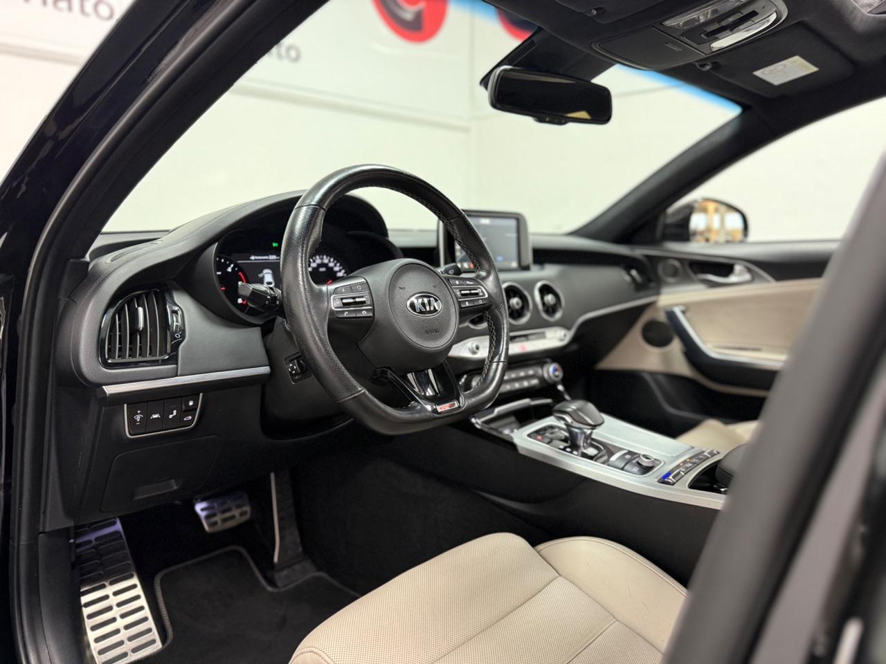 Kia Stinger 2.2 CRDi AWD AT8 GT Line 02/2019 EURO 6B