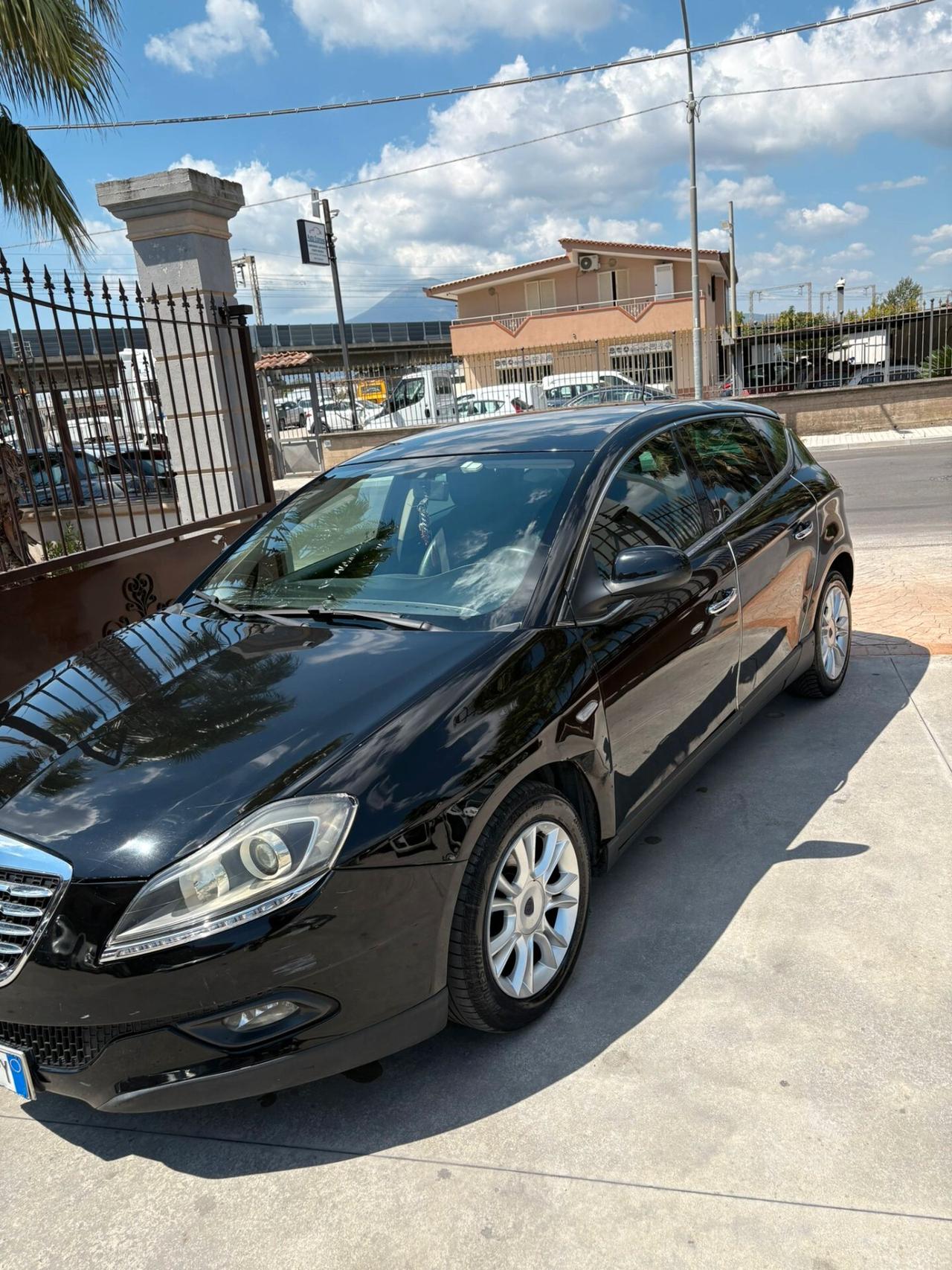 Lancia Delta 1.6 MJT DPF Silver