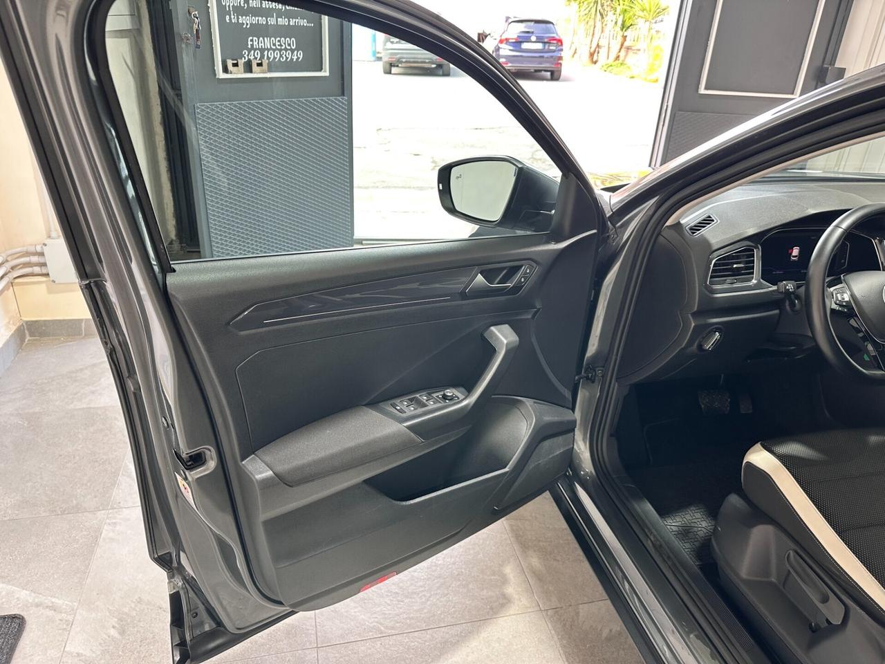 Volkswagen T-Roc 2.0 TDI 150cv DSG 4MOTION - UNICO