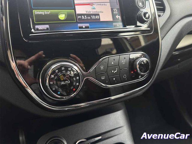 RENAULT Captur 1.2 tce AUTOMATICA NAVIGATORE TELECAMERA POST