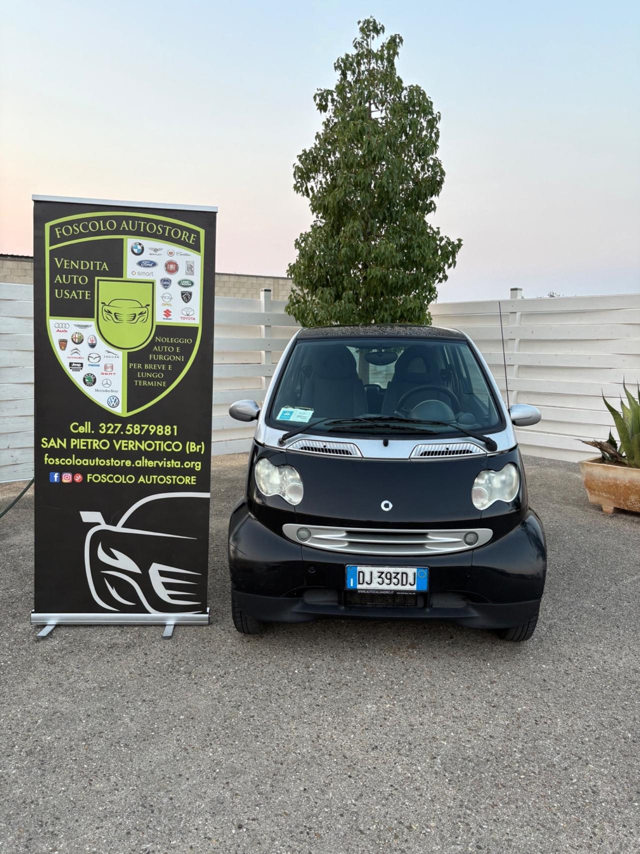 Smart 700 city-coupé