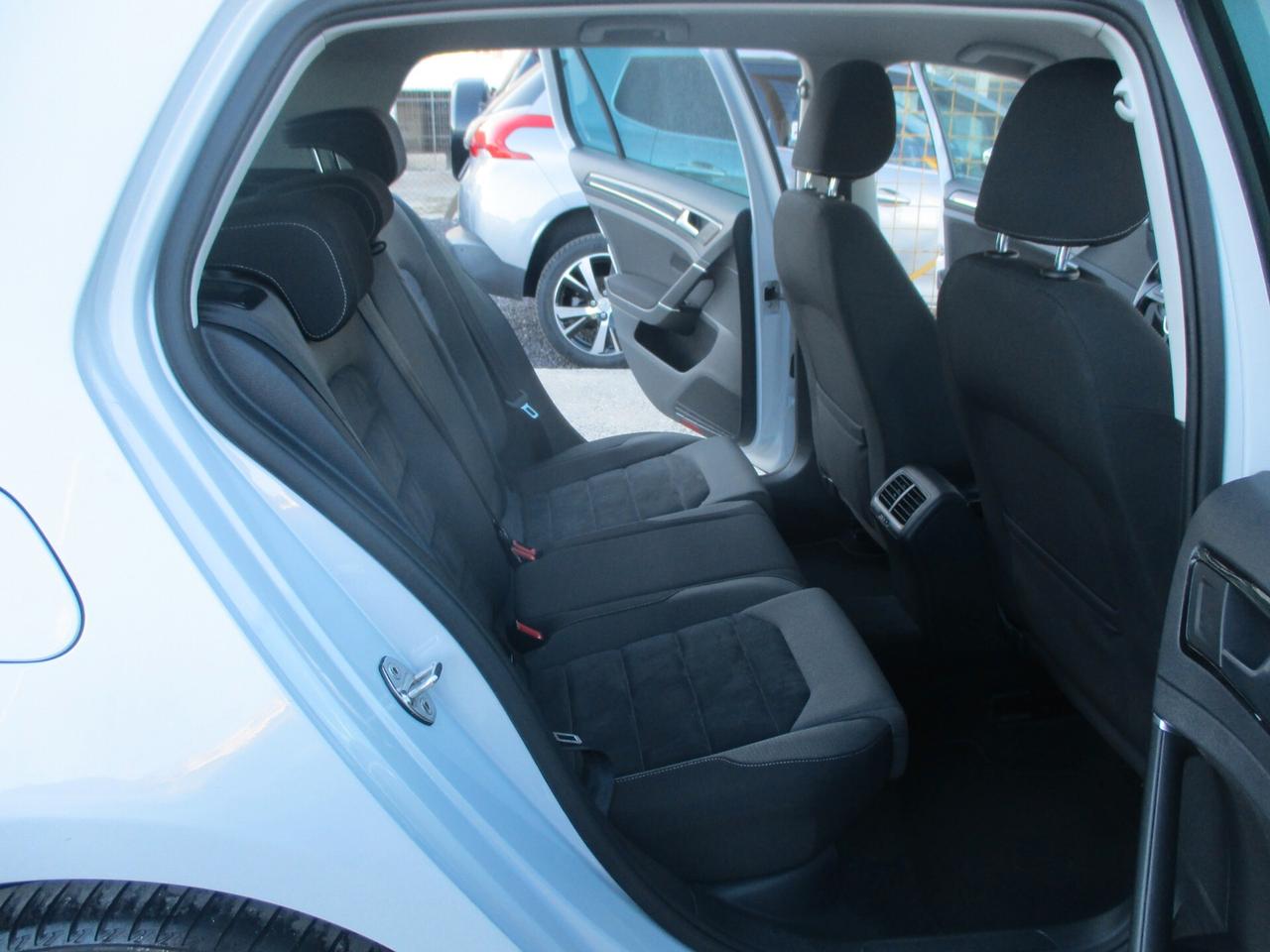 Volkswagen Golf 7.5 1.6 TDI 115 CV DSG 5p. Executive 2017