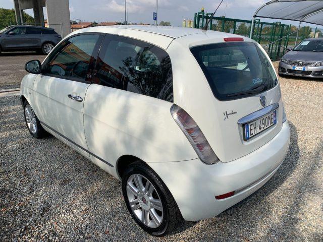 LANCIA Ypsilon 1.2 69 CV Platinum
