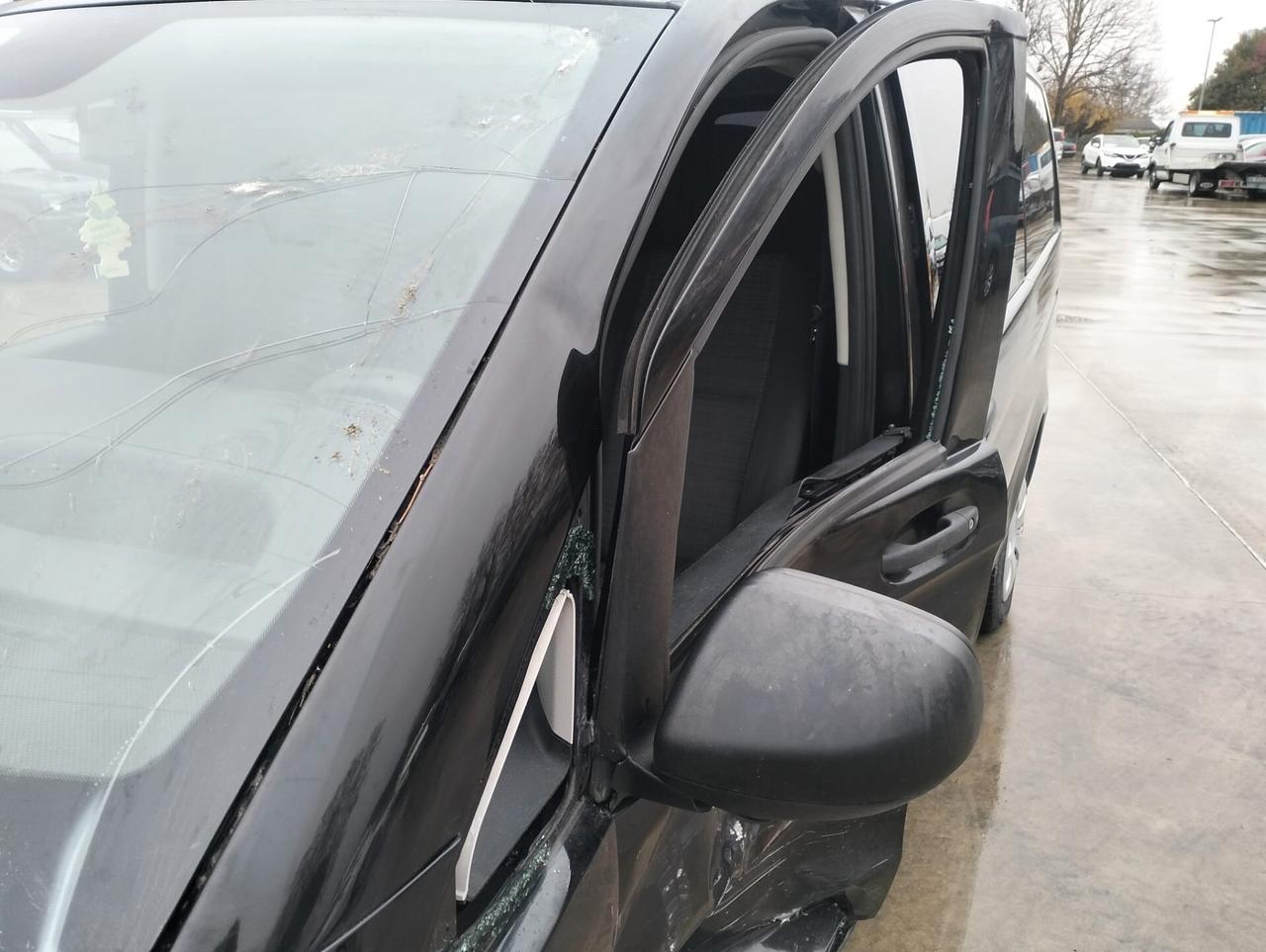 Mercedes-benz Vito 2.2 114 CDI 9 POSTI - SINISTRATO