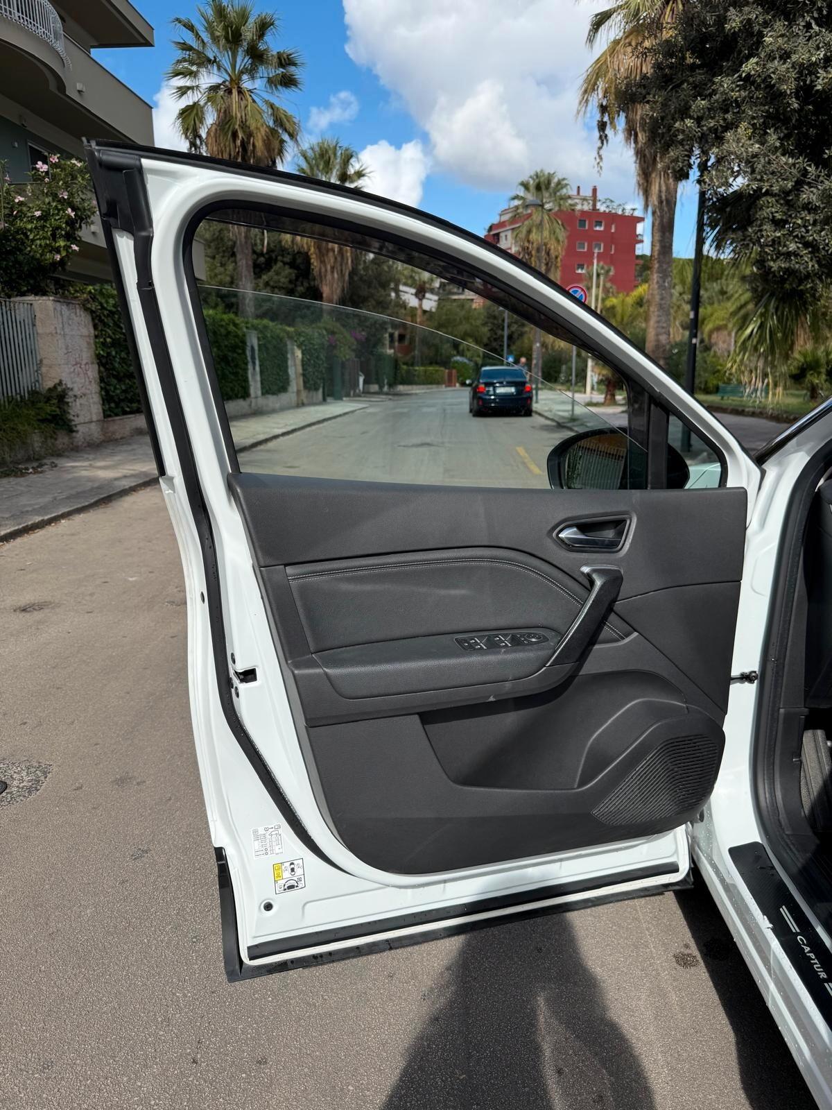 Renault Captur Full Hybrid E-Tech 145 CV Techno