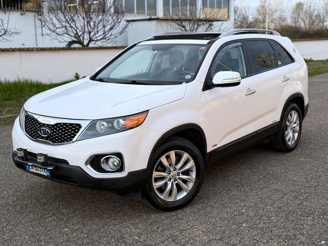 KIA SORENTO 2.2 CRDI 4WD TETTO 7 POSTI