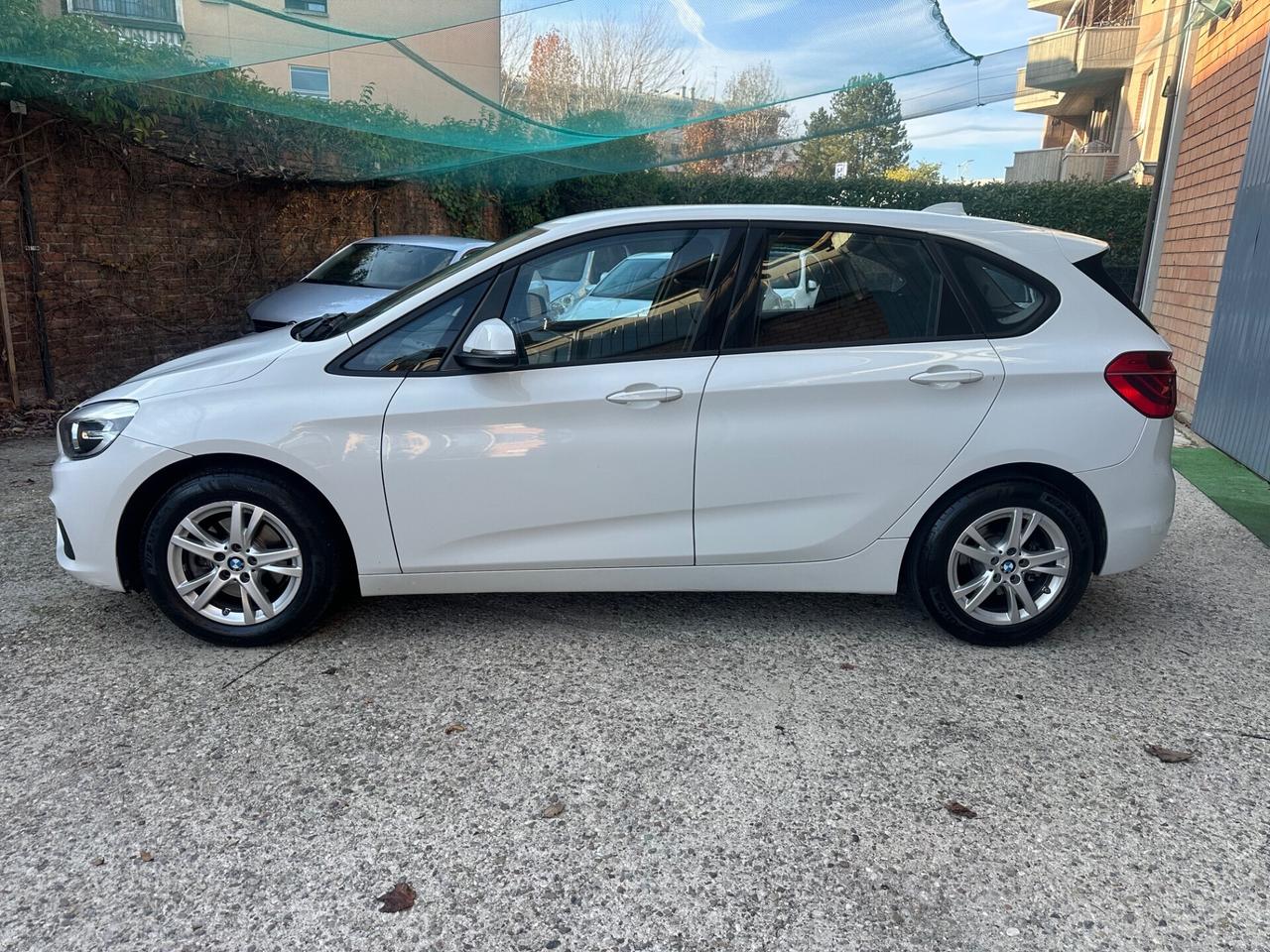 Bmw 216 216d Active Tourer Luxury