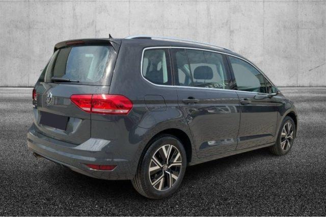 VOLKSWAGEN Touran 2.0 TDI 150 CV SCR DSG Executive BlueMotion Tech.