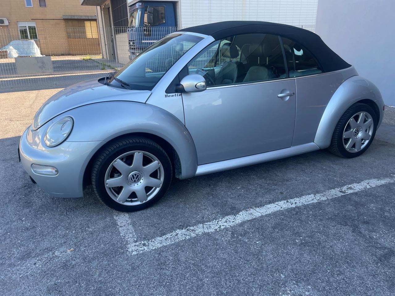 Volkswagen New Beetle 2.0 Cabrio X NEOPATENTATI ASI