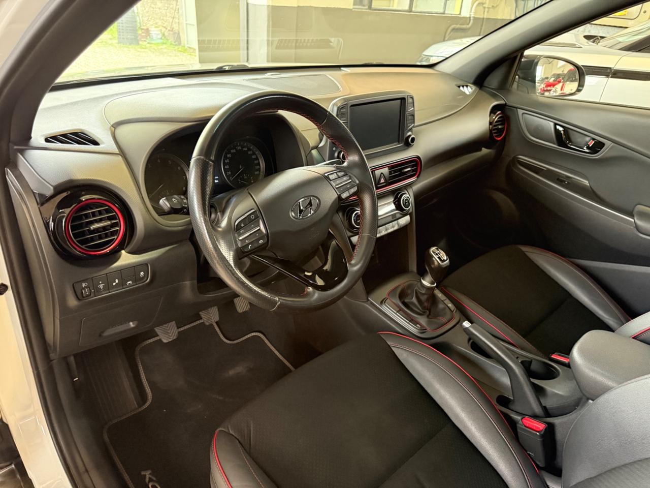 Hyundai Kona 1.0 T-GDI Xpossible