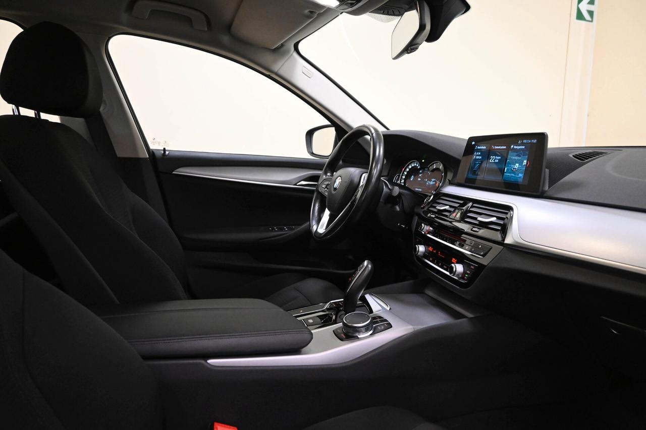 BMW Serie 5(G30/31/F90) 520d Business