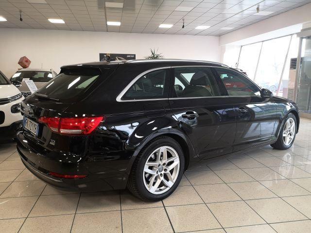 AUDI A4 Avant 2.0 TDI 190 CV ultra S tronic Design