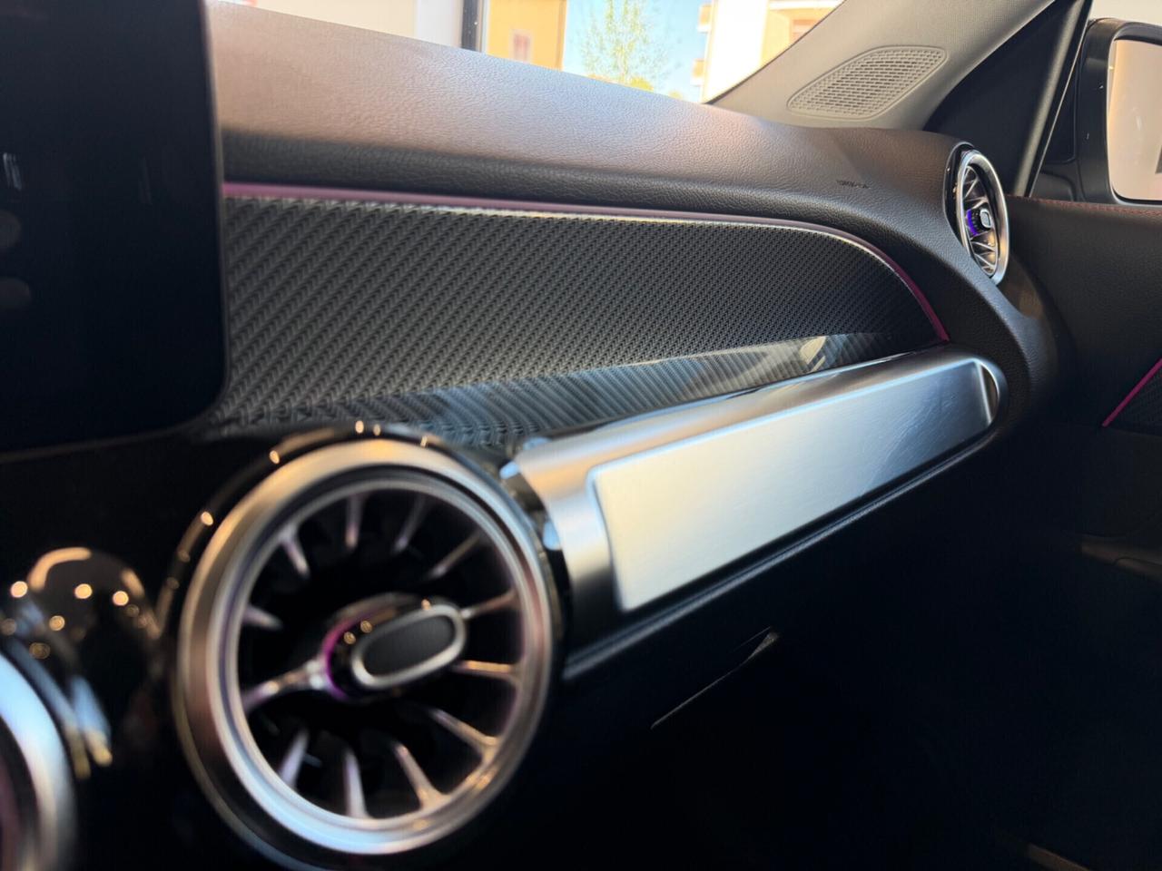 Mercedes-benz GLB 35 AMG 4Matic IVA ESPOSTA