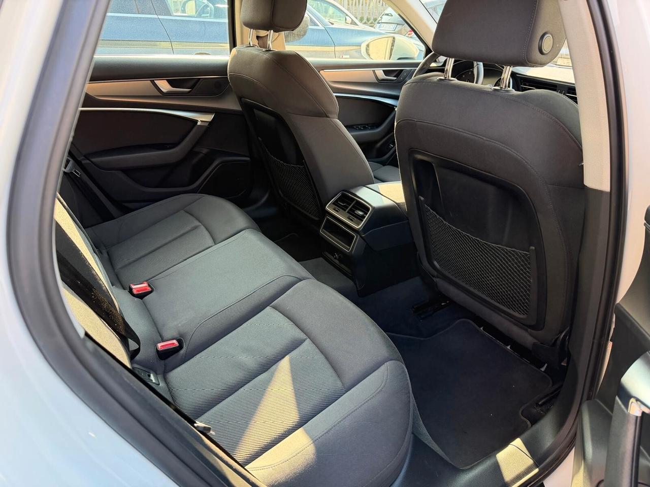 Audi A6 Avant 40 2.0 TDI S-tronic