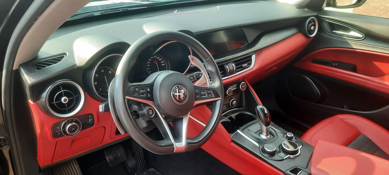 Alfa Romeo Stelvio 2.2 Turbodiesel 210 CV AT8 Q4 Super anno 2018