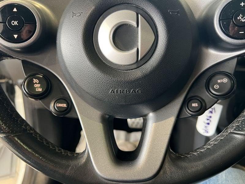 smart forfour forfour 70 1.0 twinamic Passion