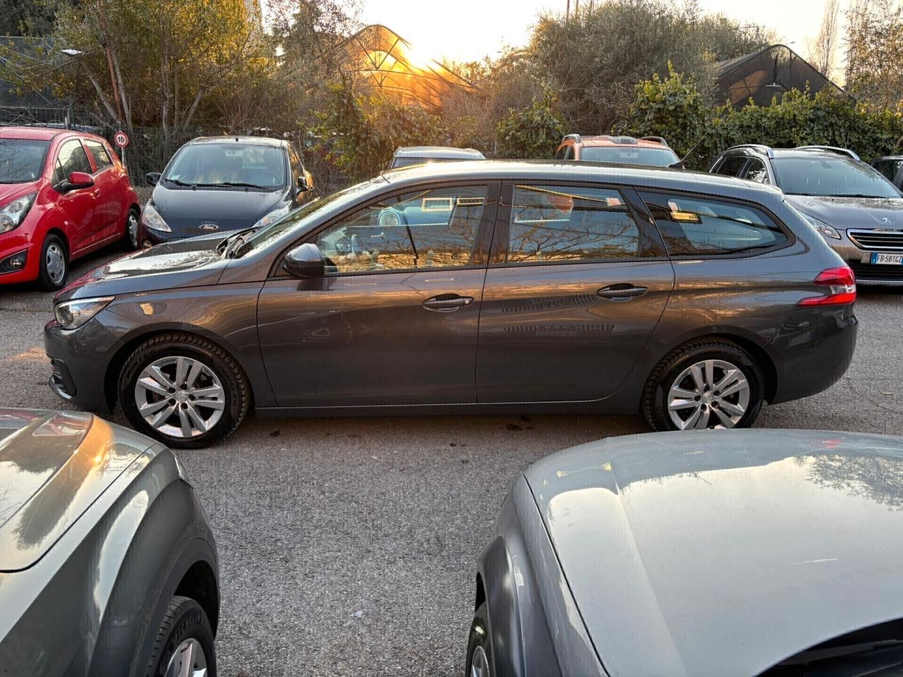 Peugeot 308 BlueHDi 130 S&S SW GT Line